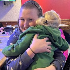 Meet your Posher, Lynnette